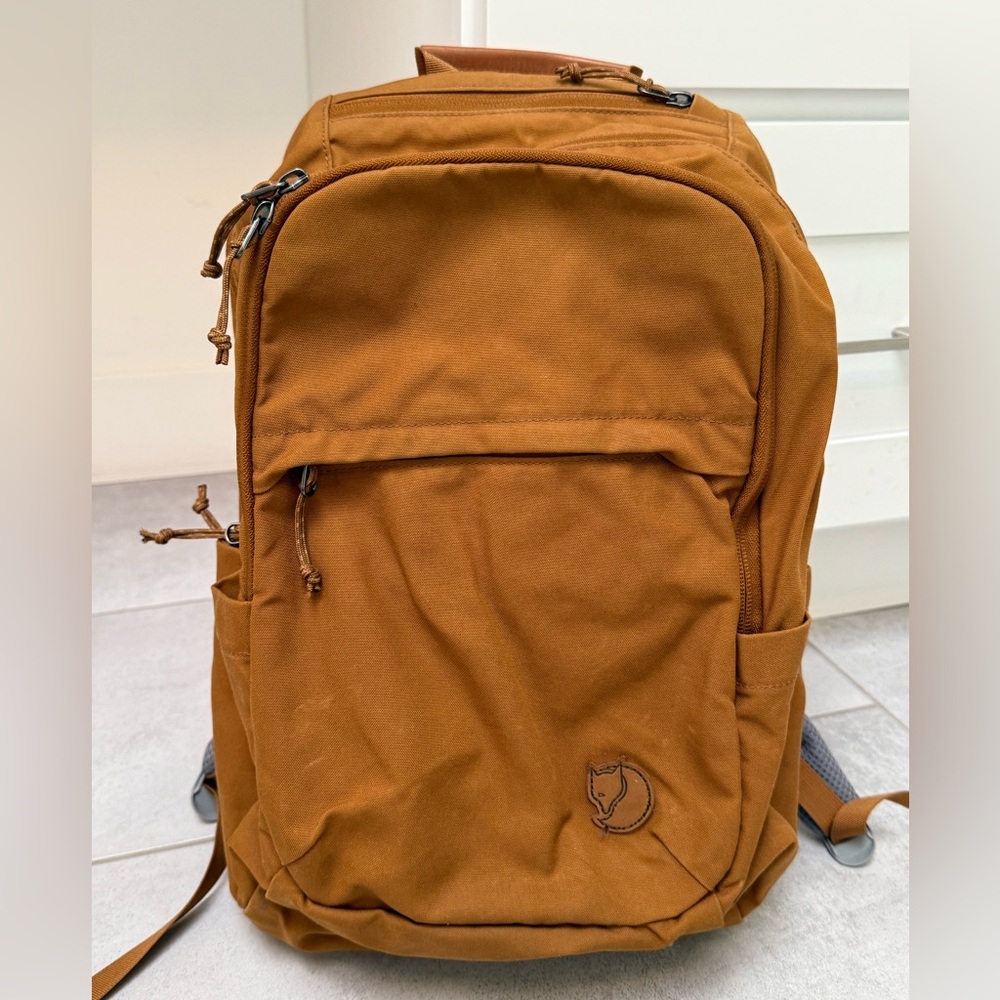 Fjallraven Raven 20 Backpack